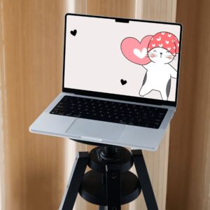 Cat with Night Suit Hat Carrying Heart Desktop Wallpaper (1920x1080px) – Digital Use