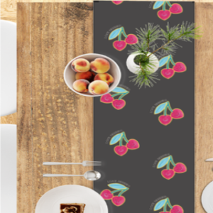 Love Berries - Table Runner