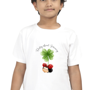 “Dotty About Learning” Boys’ T-Shirt – Cute Ladybird & Clover Design – Motivational Cotton Tee for Students, Preschoolers & Young Learners