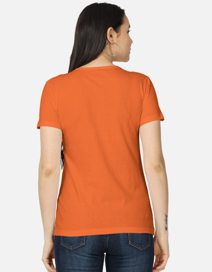 "I'll Be Calling the Shots Today" Graphic Camera-Themed Women's T-Shirt - Image 7