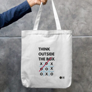 Outside The Box - Tote Bag Zipper